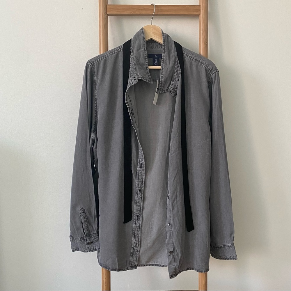 Long Sleeve Gap Button Down